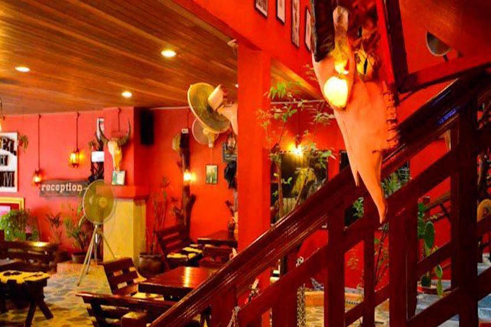 Buffalo Bill Hotel Ко Чанг Екстериор снимка